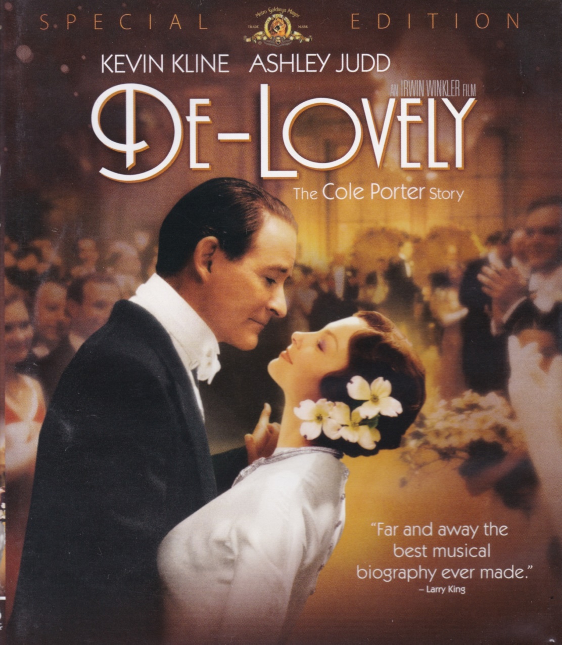 De 2004, o filme “De-Lovely” contém a biografia de Cole Porter, na forma de uma fantasia.